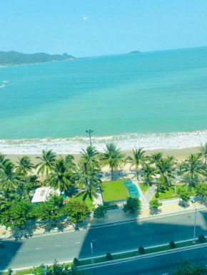 Căn hộ Mường Thanh 3 phòng ngủ view biển